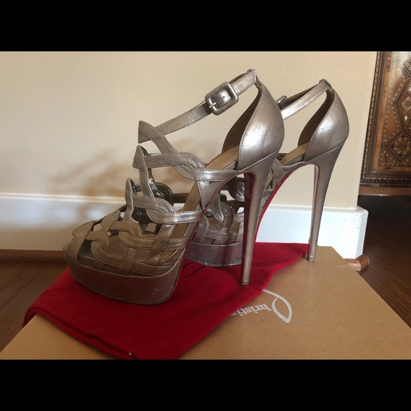 SOLD Louboutin Larissa Stiletto Sandals Size 38 - Picture 3 of 8